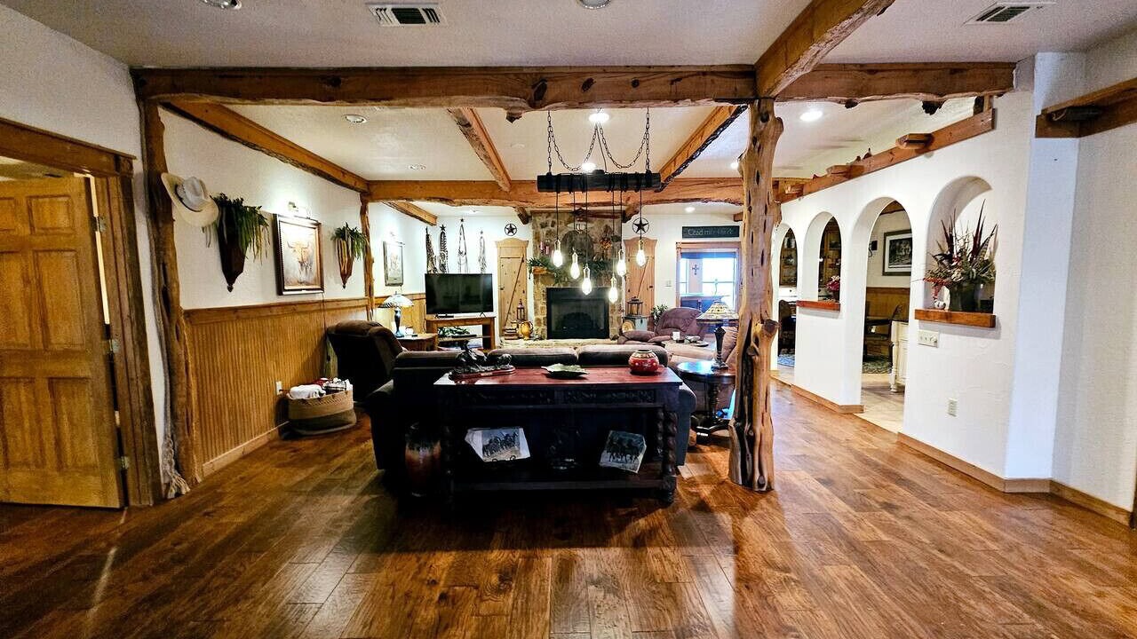 Photo of Livingroom in Weatherford