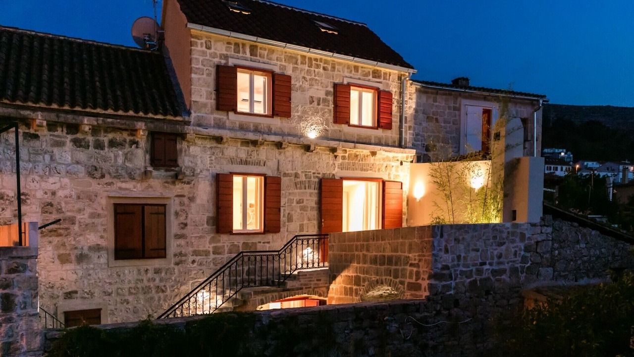 Photo of Outdoor in Vis