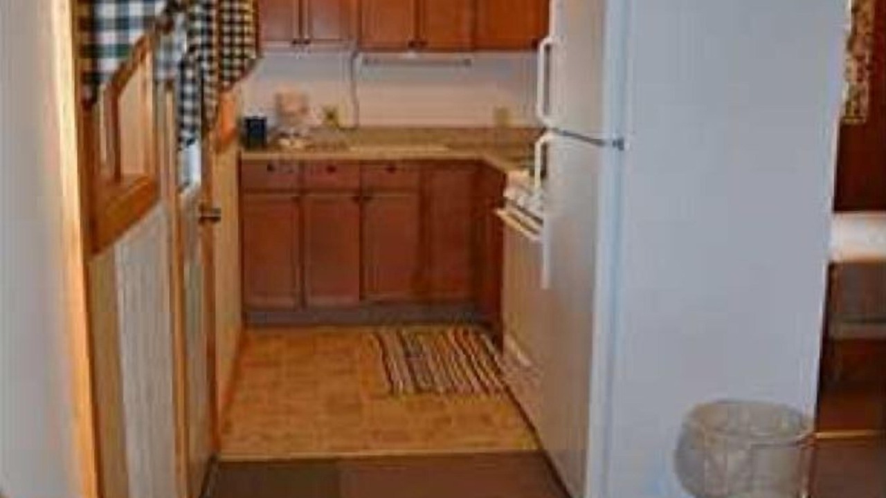 Photo of Kitchen in Brier Hill
