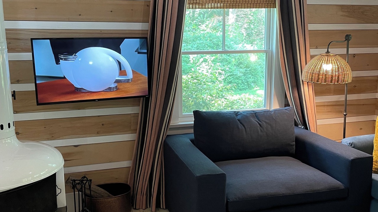 Photo of Livingroom in Southold