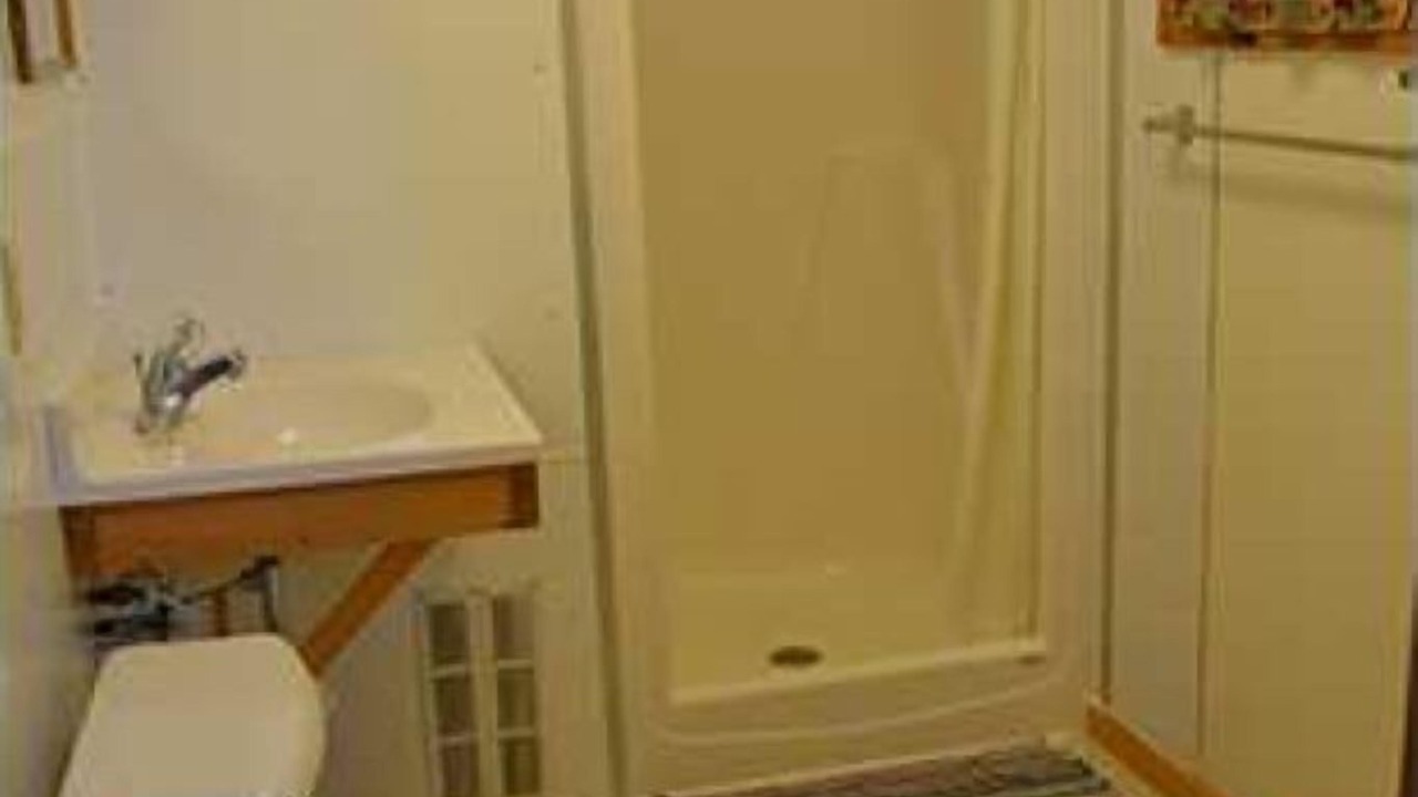 Photo of Bathroom in Brier Hill