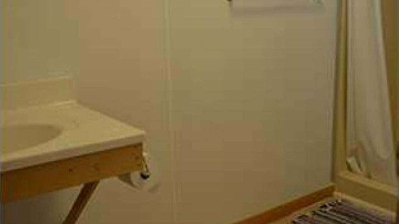 Photo of Bathroom in Brier Hill