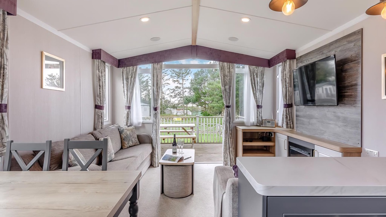 Photo of Others in Waren Mill