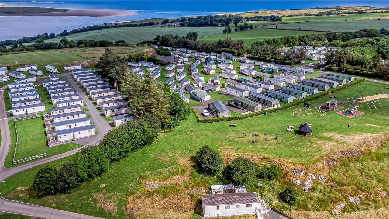 Photo of Others in Waren Mill