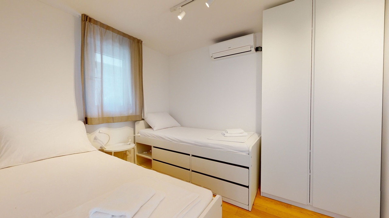 Photo of Bedroom in Komiza