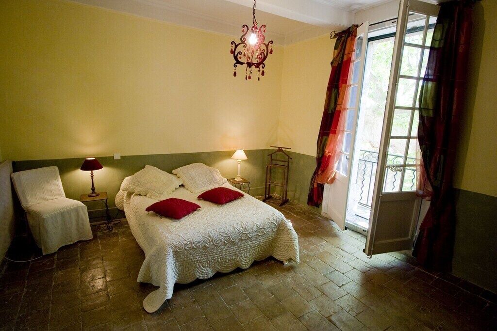 Photo of Bedroom in Montagnac