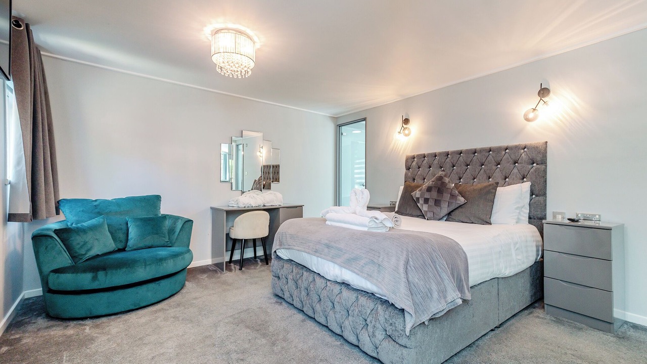 Photo of Others in Longnor