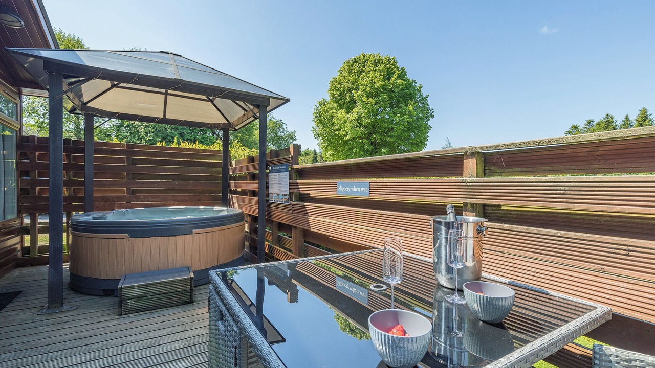 Photo of Others in Longnor