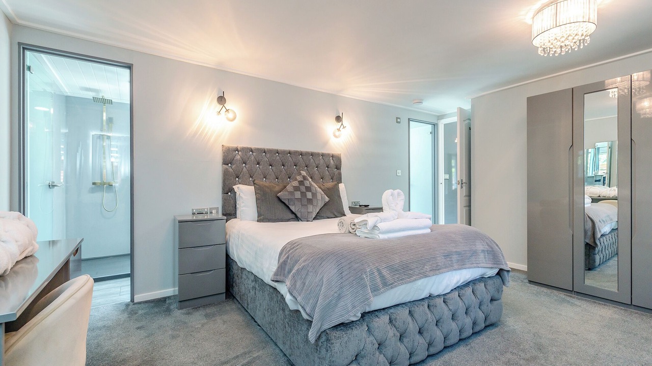 Photo of Others in Longnor