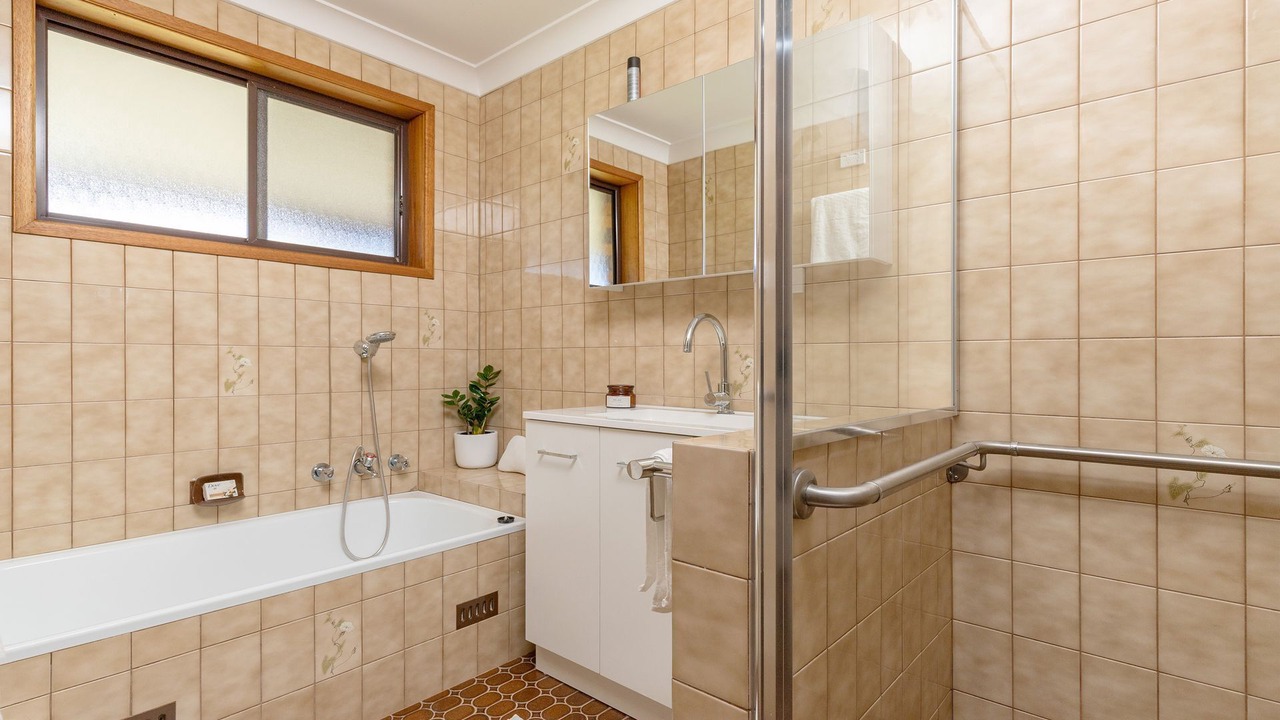 Photo of Bedroom in Coomba Park