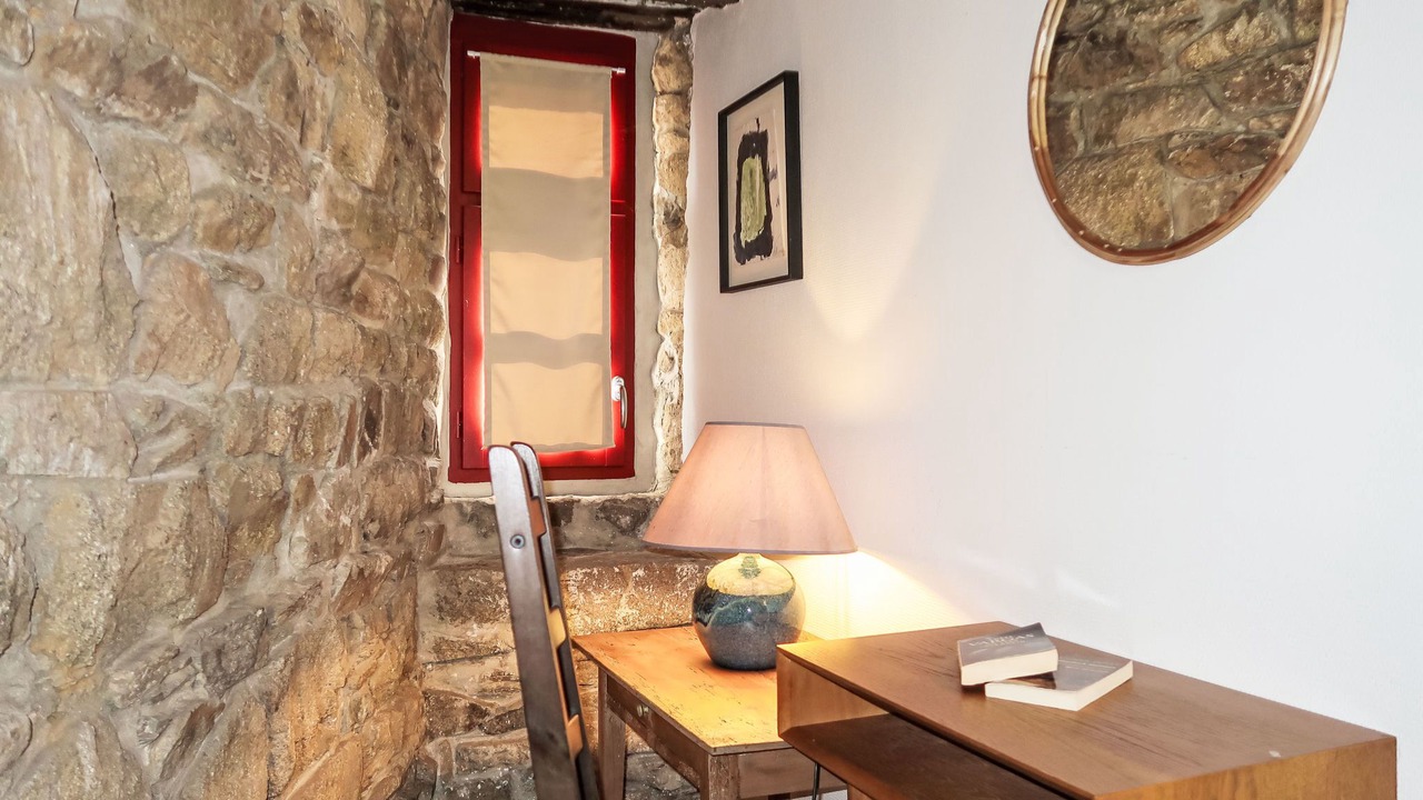 Photo of Bedroom in Treguier