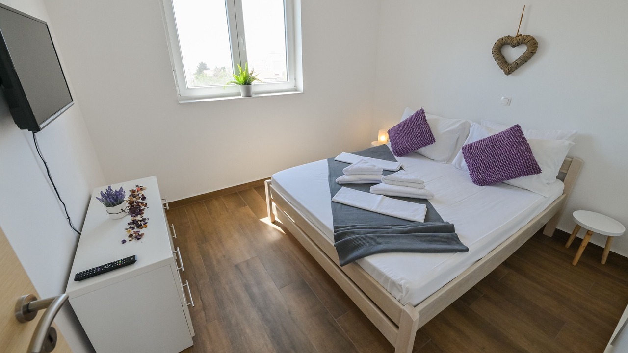 Photo of Bedroom in Novalja