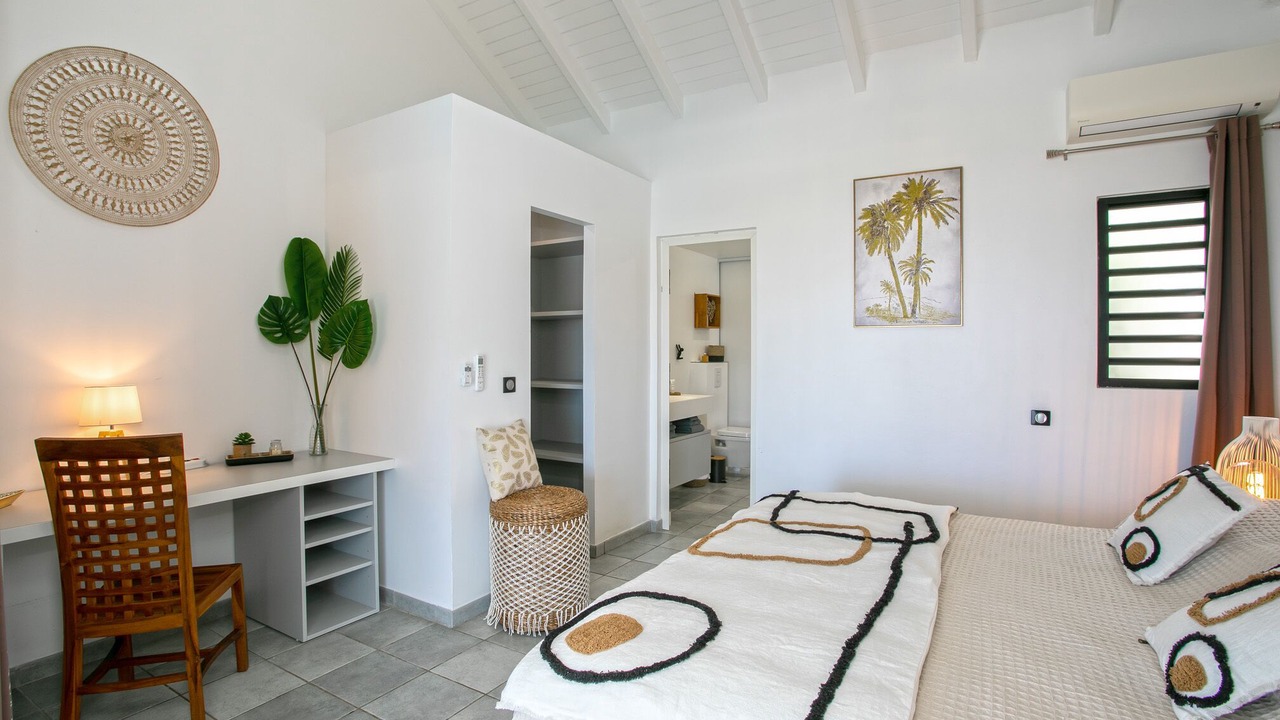 Photo of Bedroom in Orient Bay