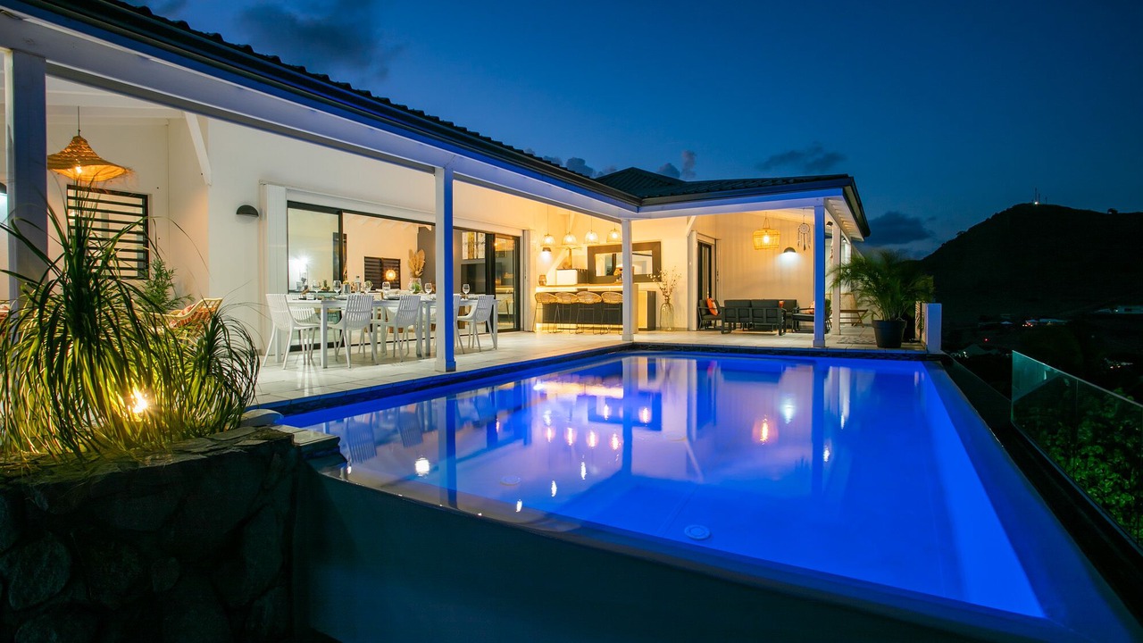 Photo of Outdoor in Orient Bay