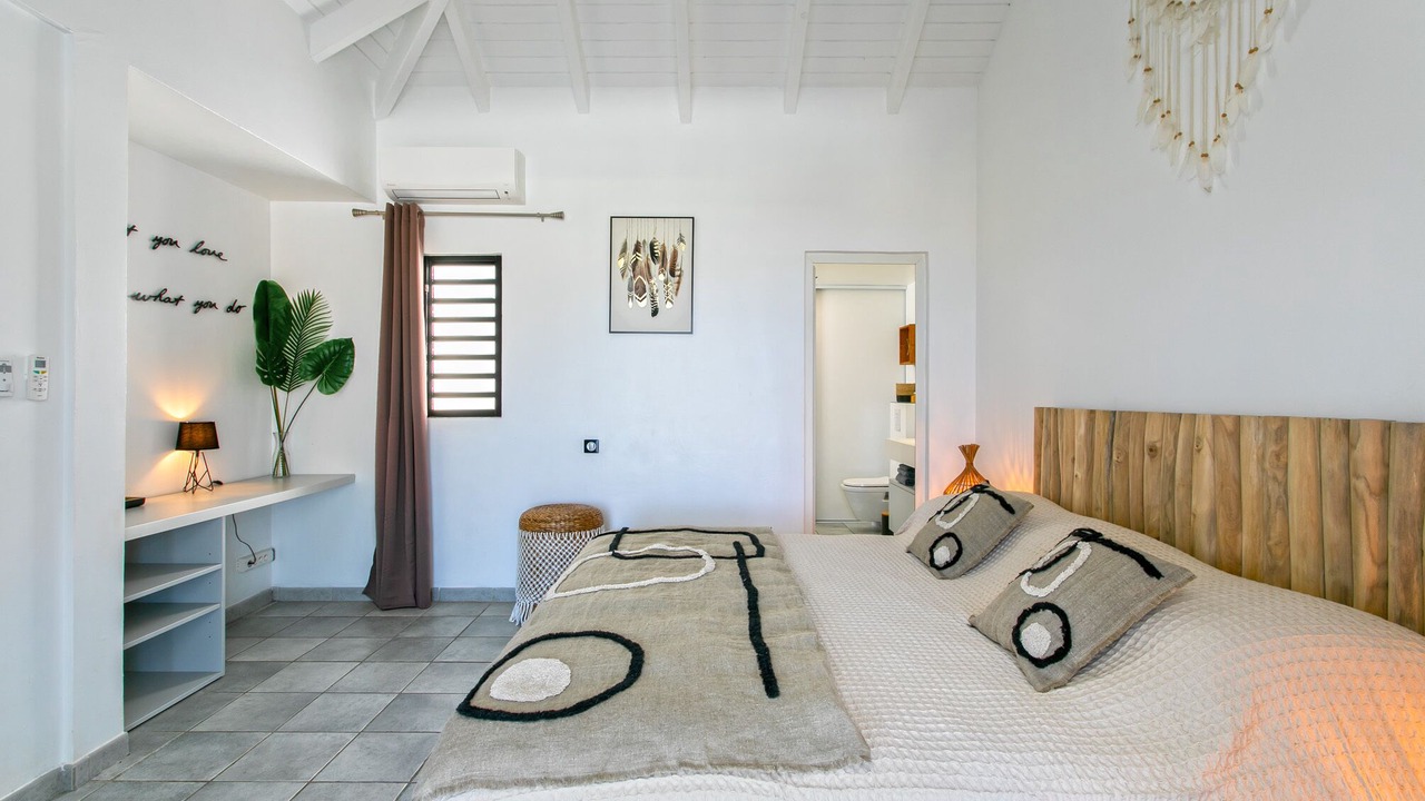 Photo of Bedroom in Orient Bay