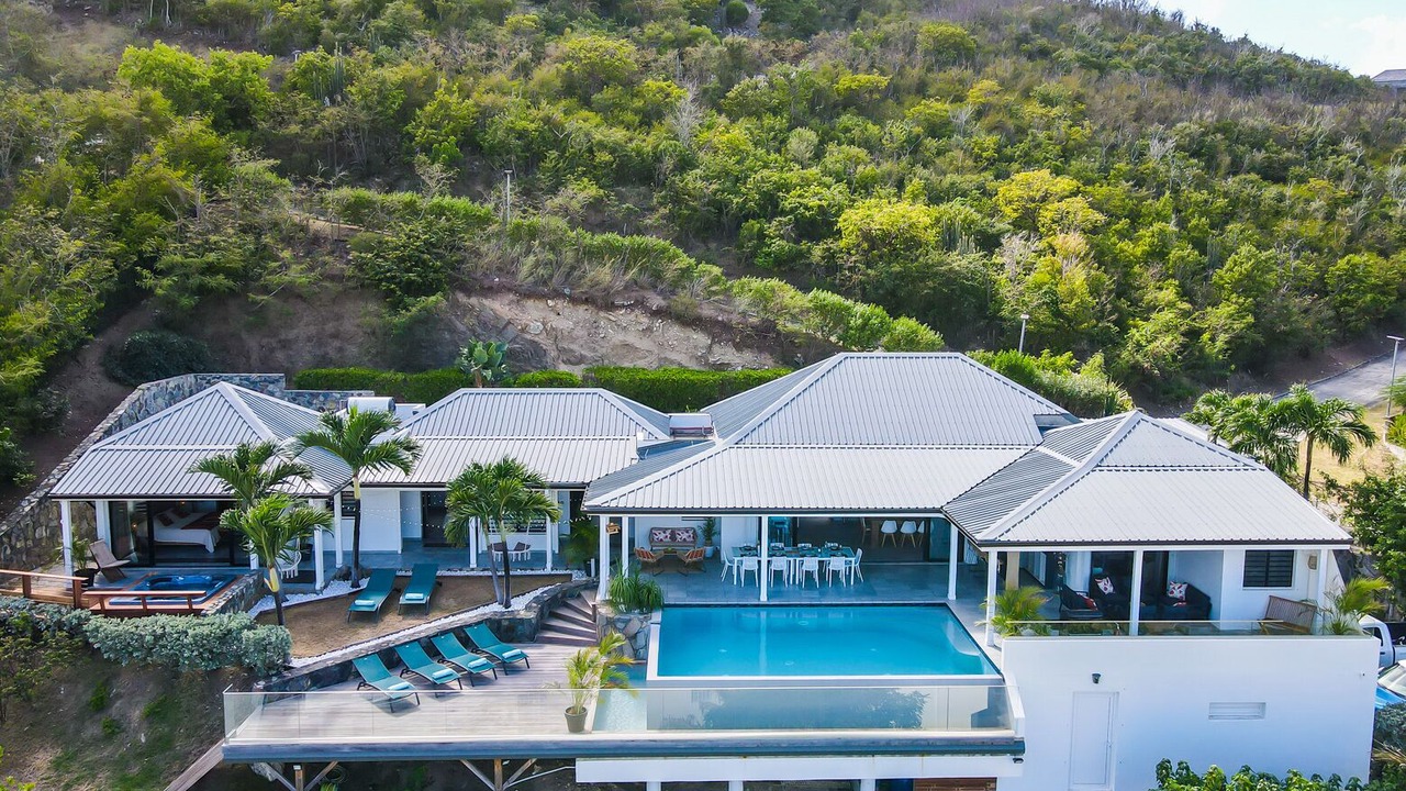 Photo of Outdoor in Orient Bay