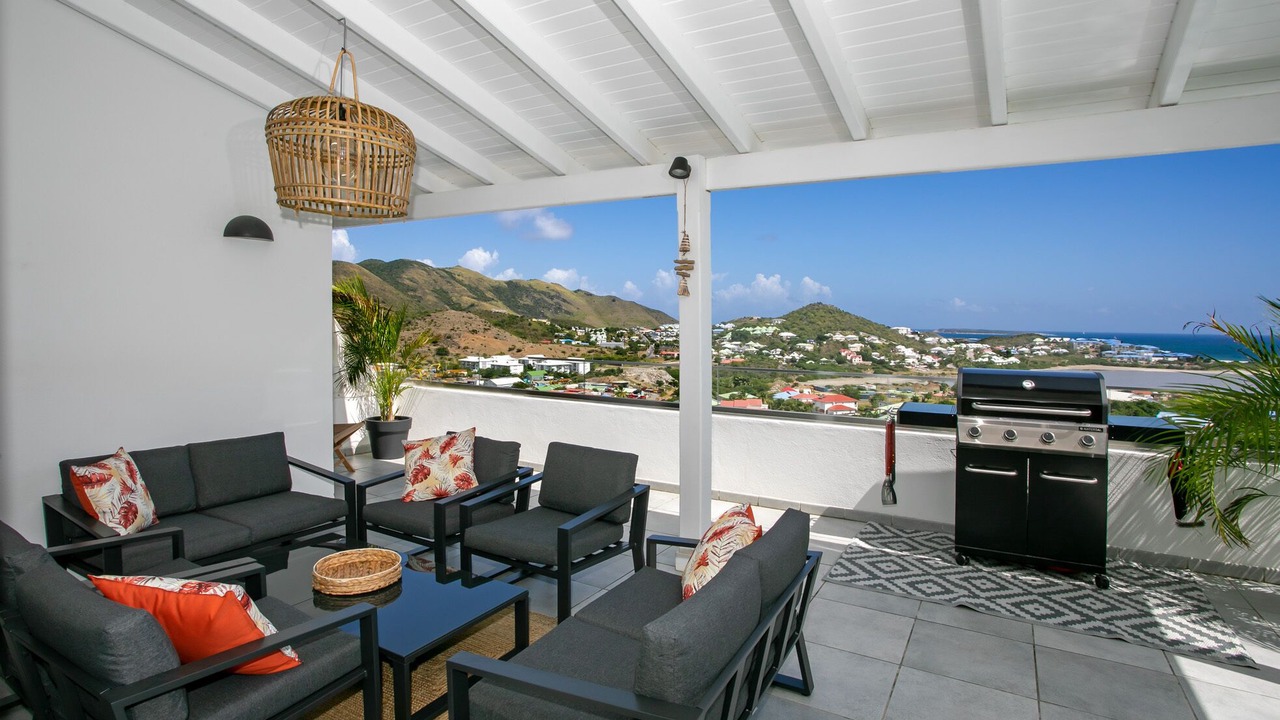 Photo of Patio Balcony in Orient Bay