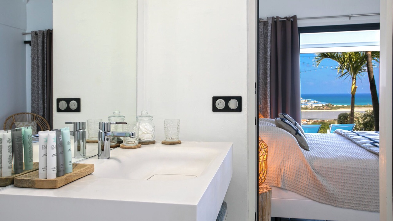 Photo of Bedroom in Orient Bay