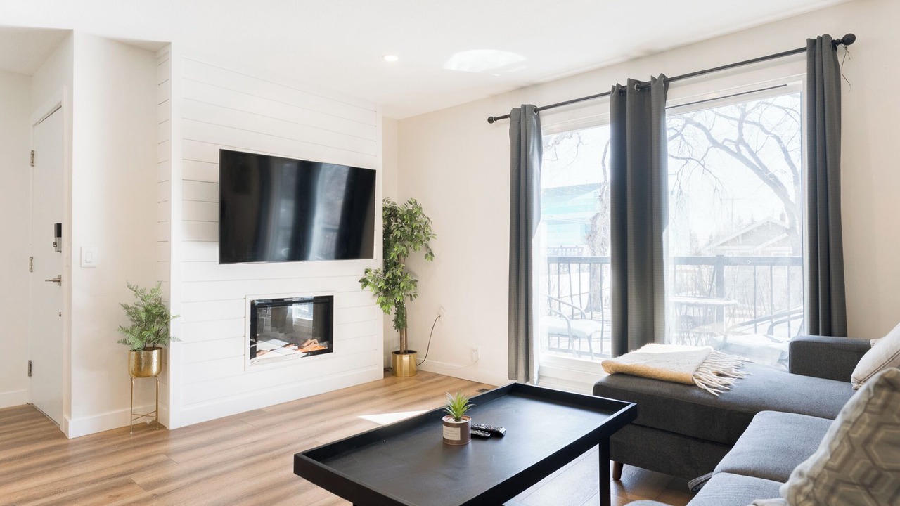 Photo of Livingroom in Crescent Heights