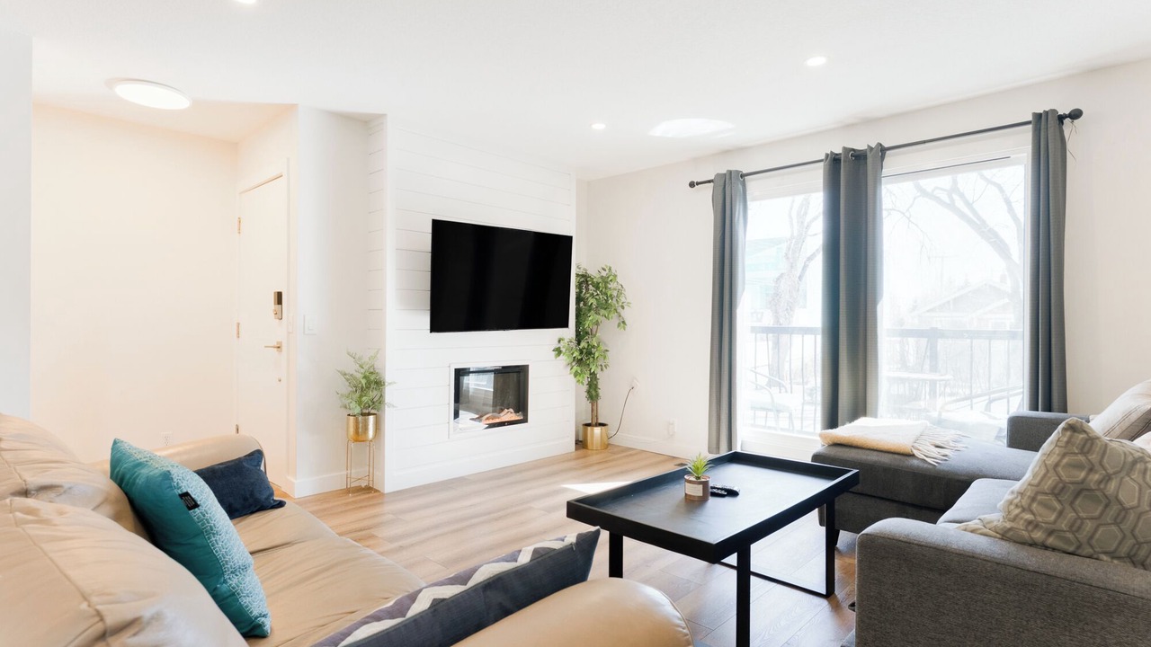 Photo of Livingroom in Crescent Heights