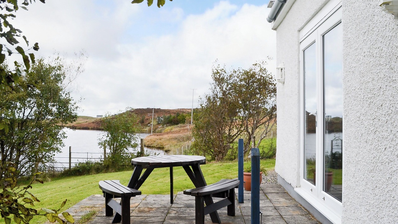 Photo of Others in Lochmaddy