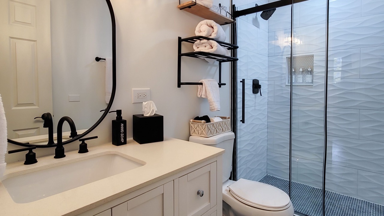 Photo of Bathroom in Fox Valley