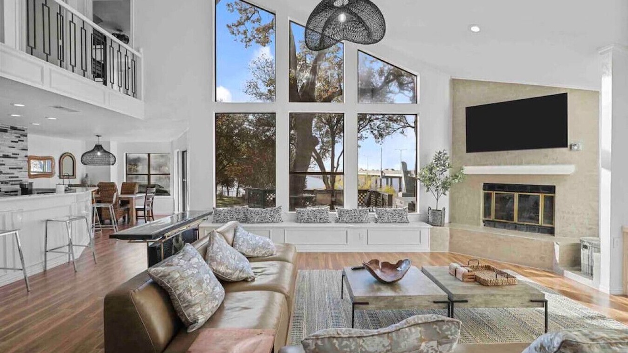 Photo of Livingroom in Little Elm