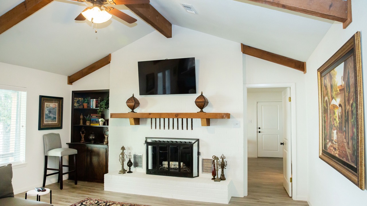 Photo of Bedroom in Oakhurst