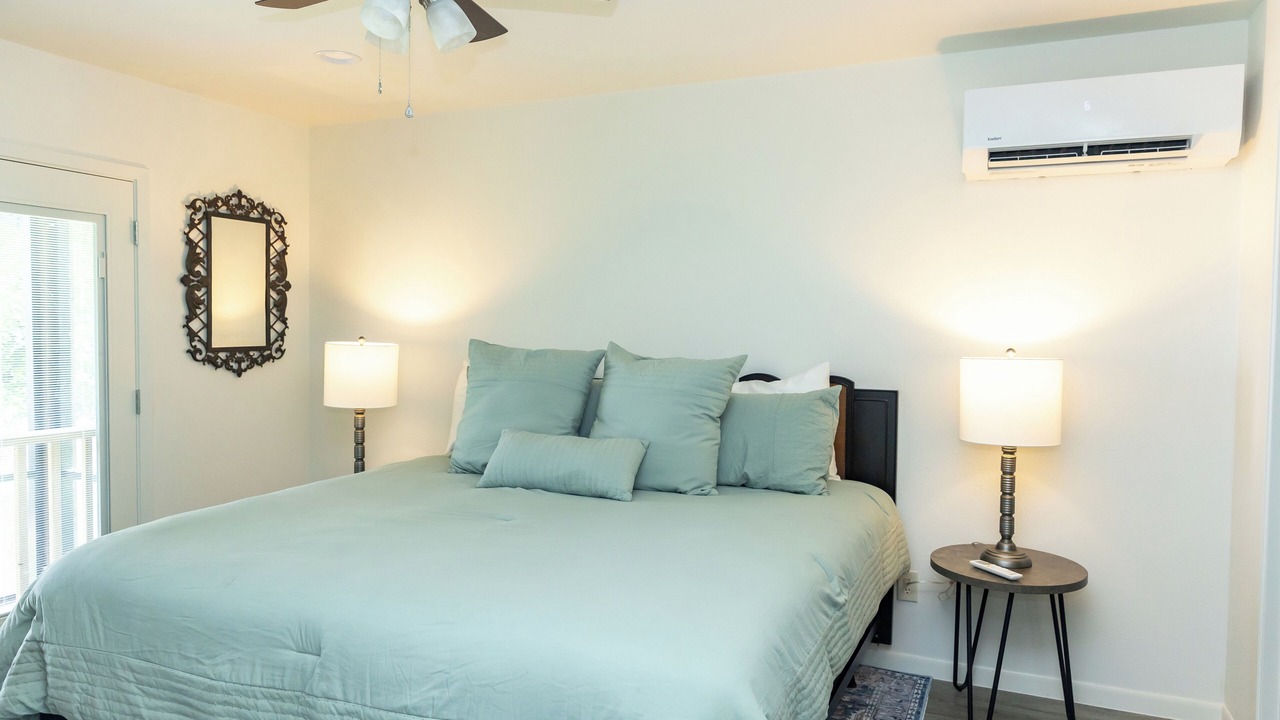 Photo of Bedroom in Oakhurst
