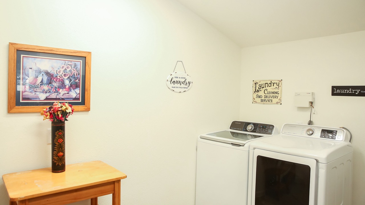 Photo of Bedroom in Oakhurst