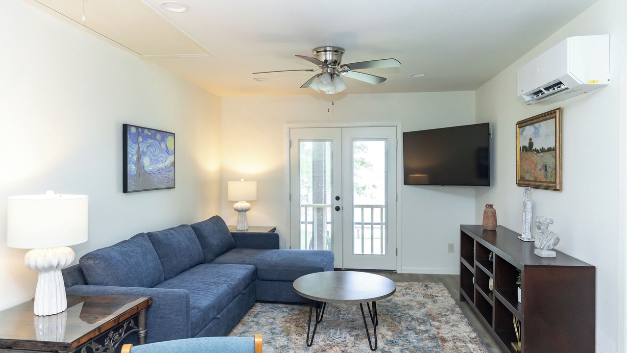 Photo of Livingroom in Oakhurst