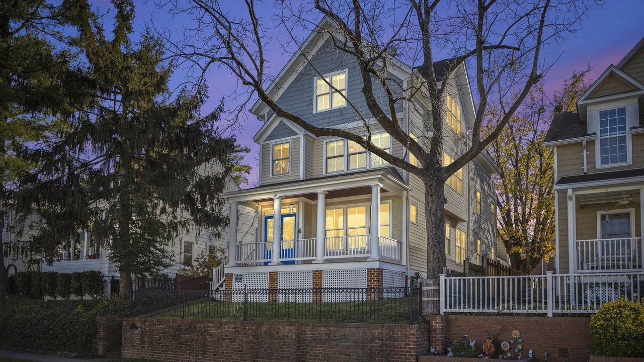 Photo of Outdoor in Potomac West