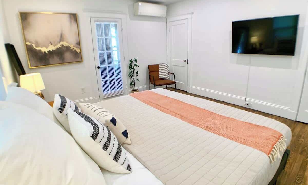 Photo of Others in Arlington