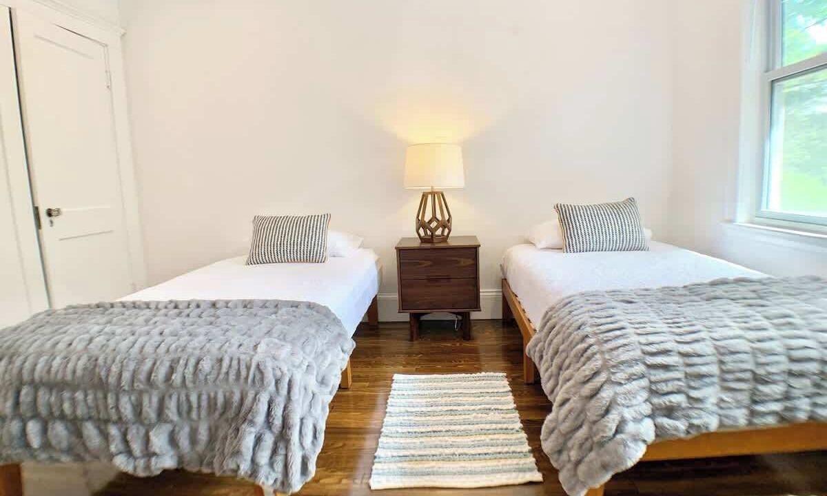 Photo of Others in Arlington