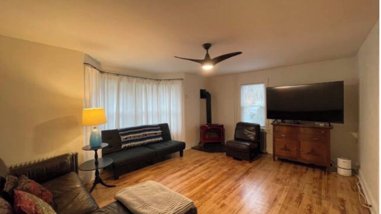 Photo of Livingroom in Ellenville