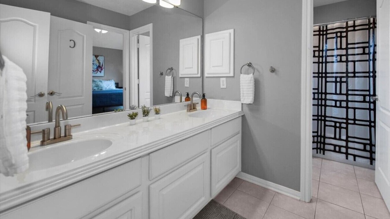 Photo of Bathroom in Atascocita