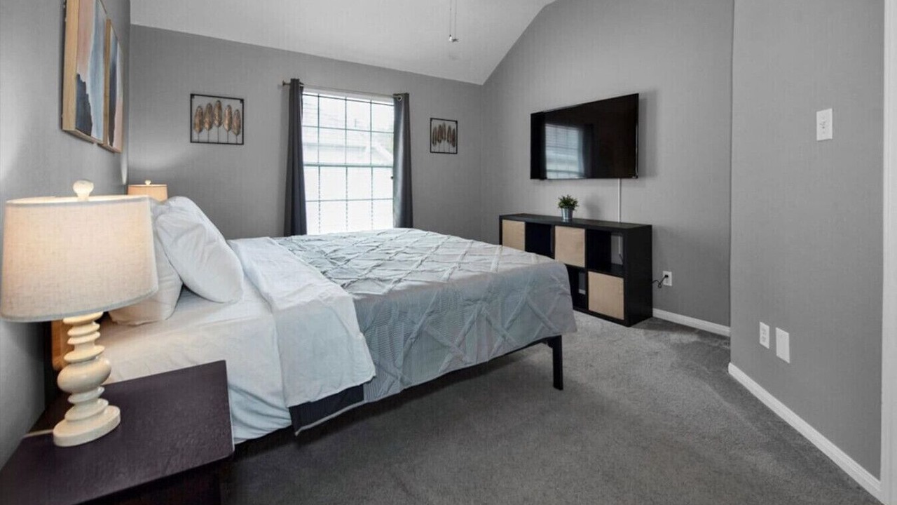 Photo of Bedroom in Atascocita