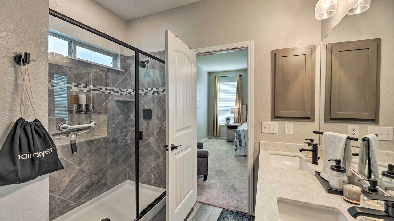 Photo of Bathroom in Vista Del Pueblo