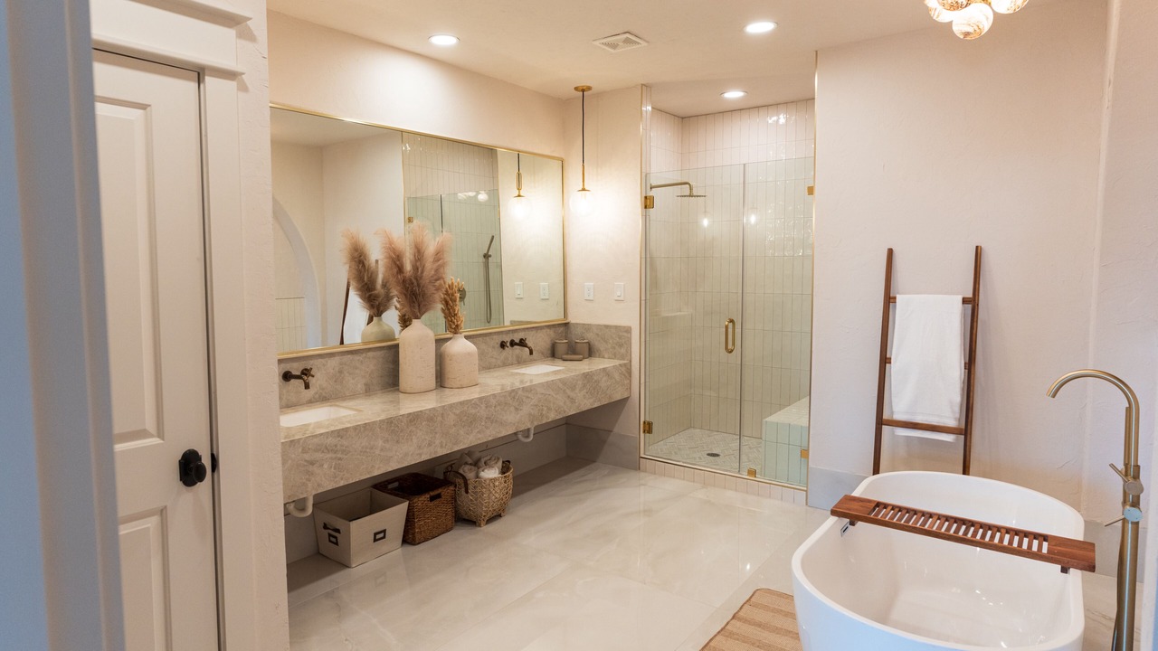 Photo of Bathroom in Washington Ave./ Memorial Park