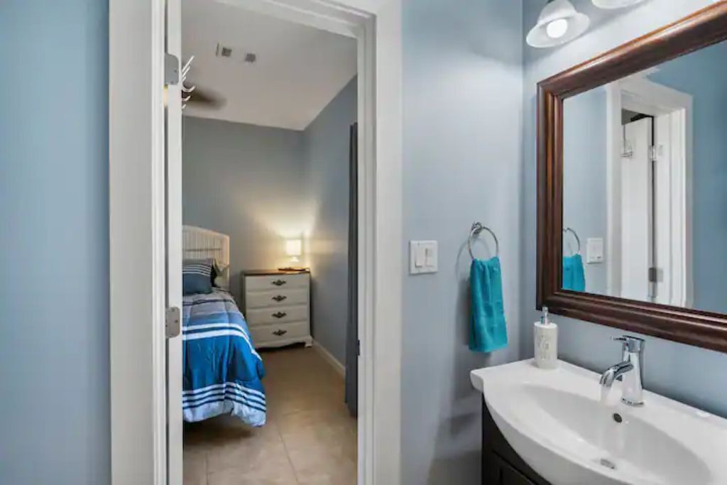 Photo of Bathroom in Port Bolivar