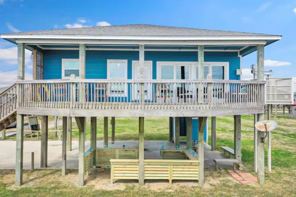 Photo of Patio Balcony in Port Bolivar