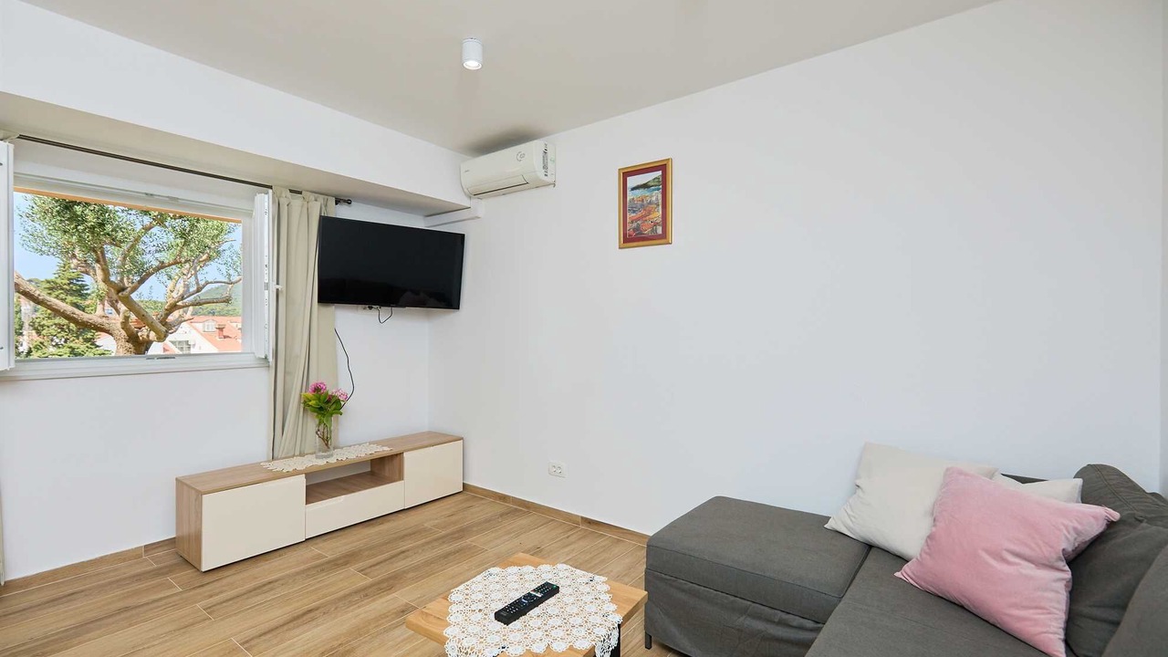 Photo of Livingroom in Gornji Kono