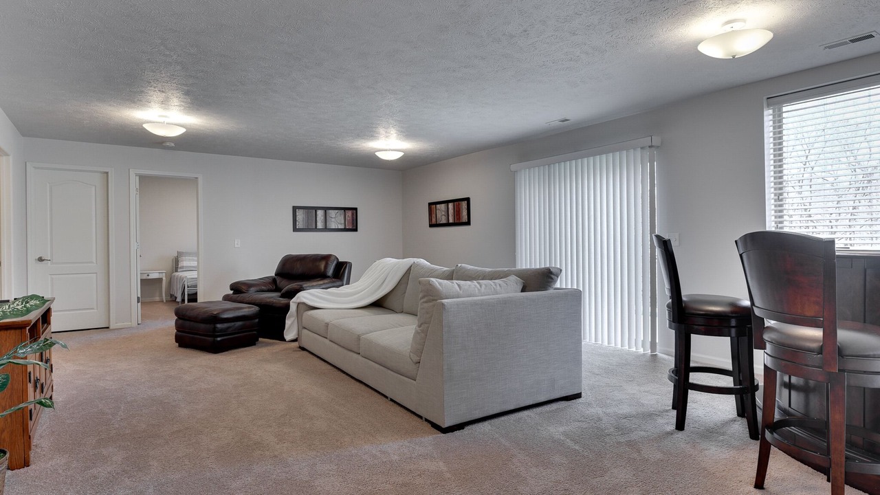 Photo of Livingroom in Millard