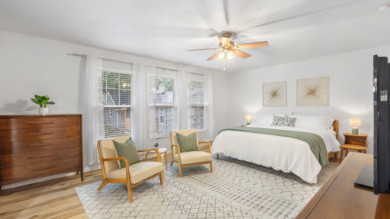 Photo of Bedroom in Ozark
