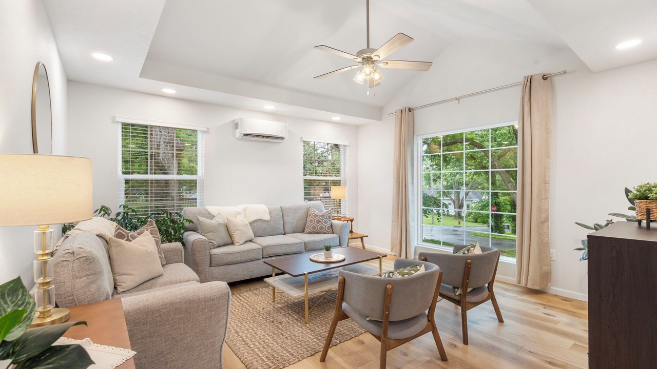 Photo of Livingroom in Ozark
