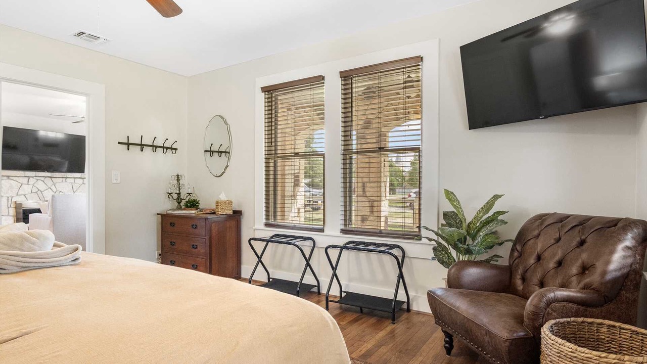 Photo of Bedroom in Bandera