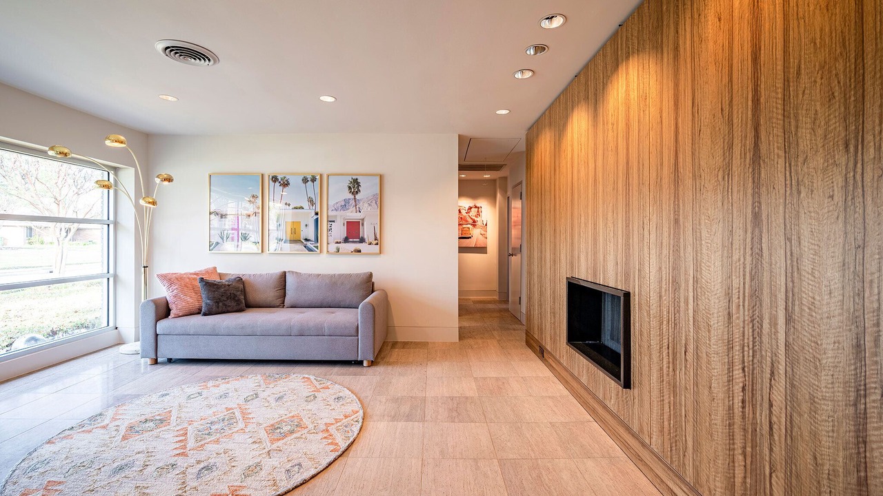 Photo of Livingroom in Lazybrook/Timbergrove