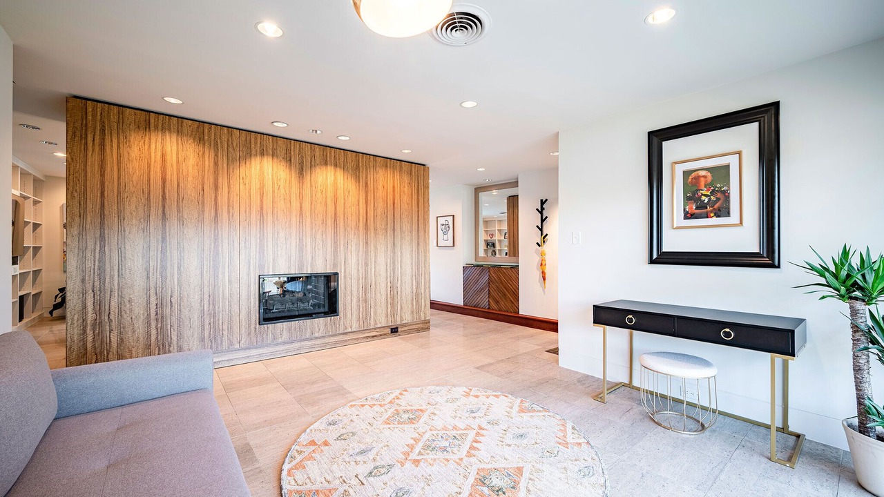 Photo of Livingroom in Lazybrook/Timbergrove