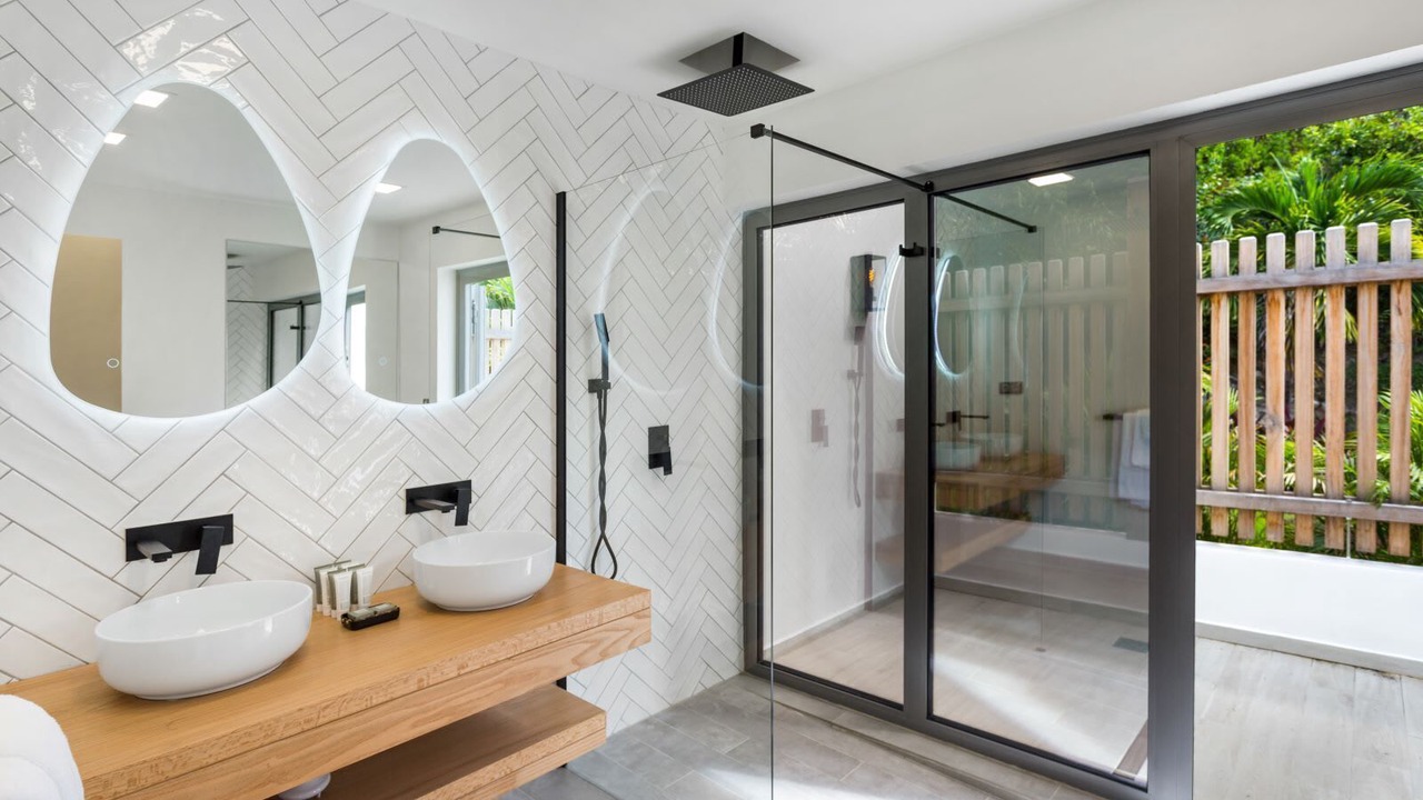 Photo of Bathroom in Les Terres Basses