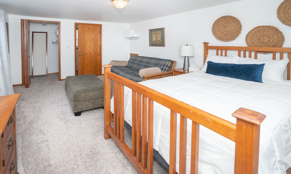 Photo of Bedroom in Marine City